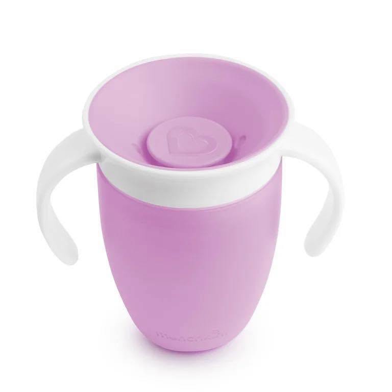 Vaso 360 Munchkin de 7oz con agarraderas!